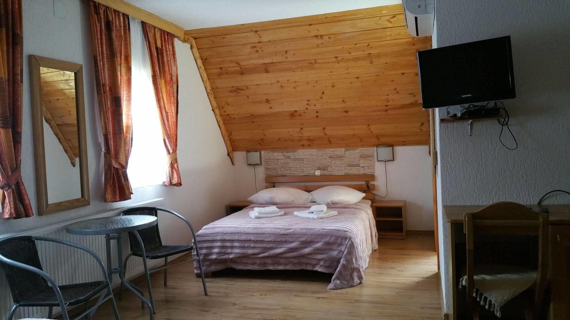 Rustic Inn River 2 Plitvička Jezera Zewnętrze zdjęcie